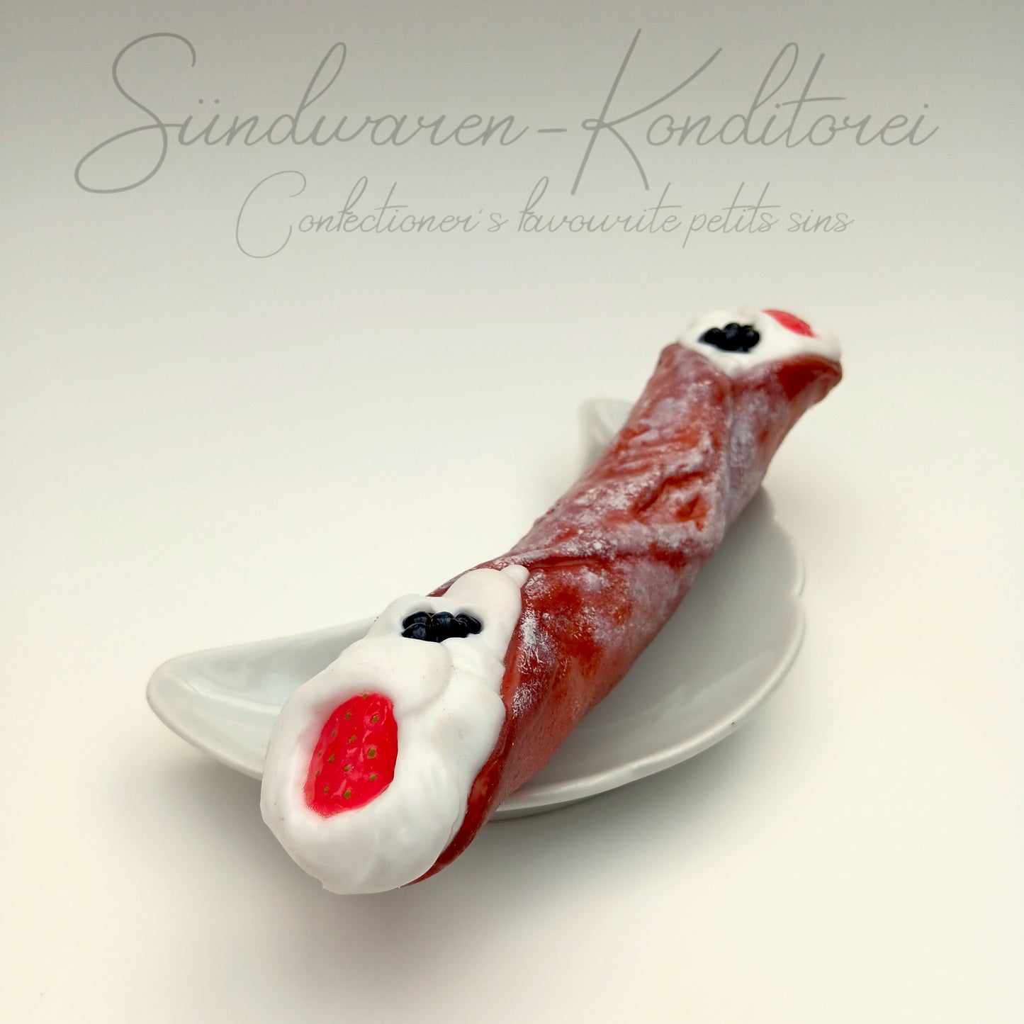 Premium Cannolo mit Puderzucker und Früchten - handgefertigter Silikondildo in der sizilianischen Leckereivariante Sündwaren-Konditorei