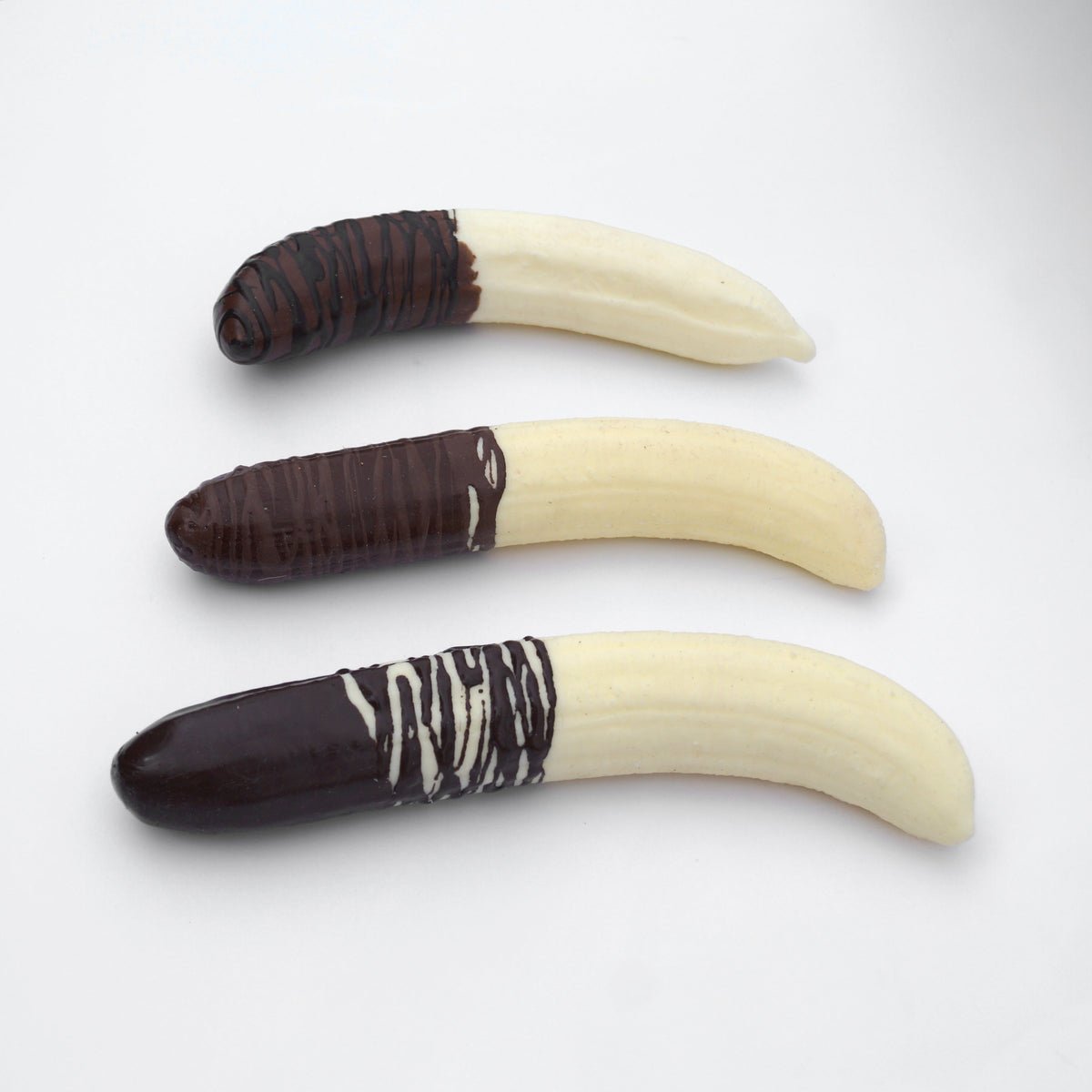 Sehr, sehr große Schokobanane - handgemachter Silikondildo Sündwaren-Konditorei
