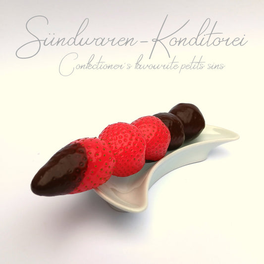 Strawberry Feels Forever Erdbeerspieß - Schokolierte Erdbeeren am Stiel - Sündwaren-Konditorei
