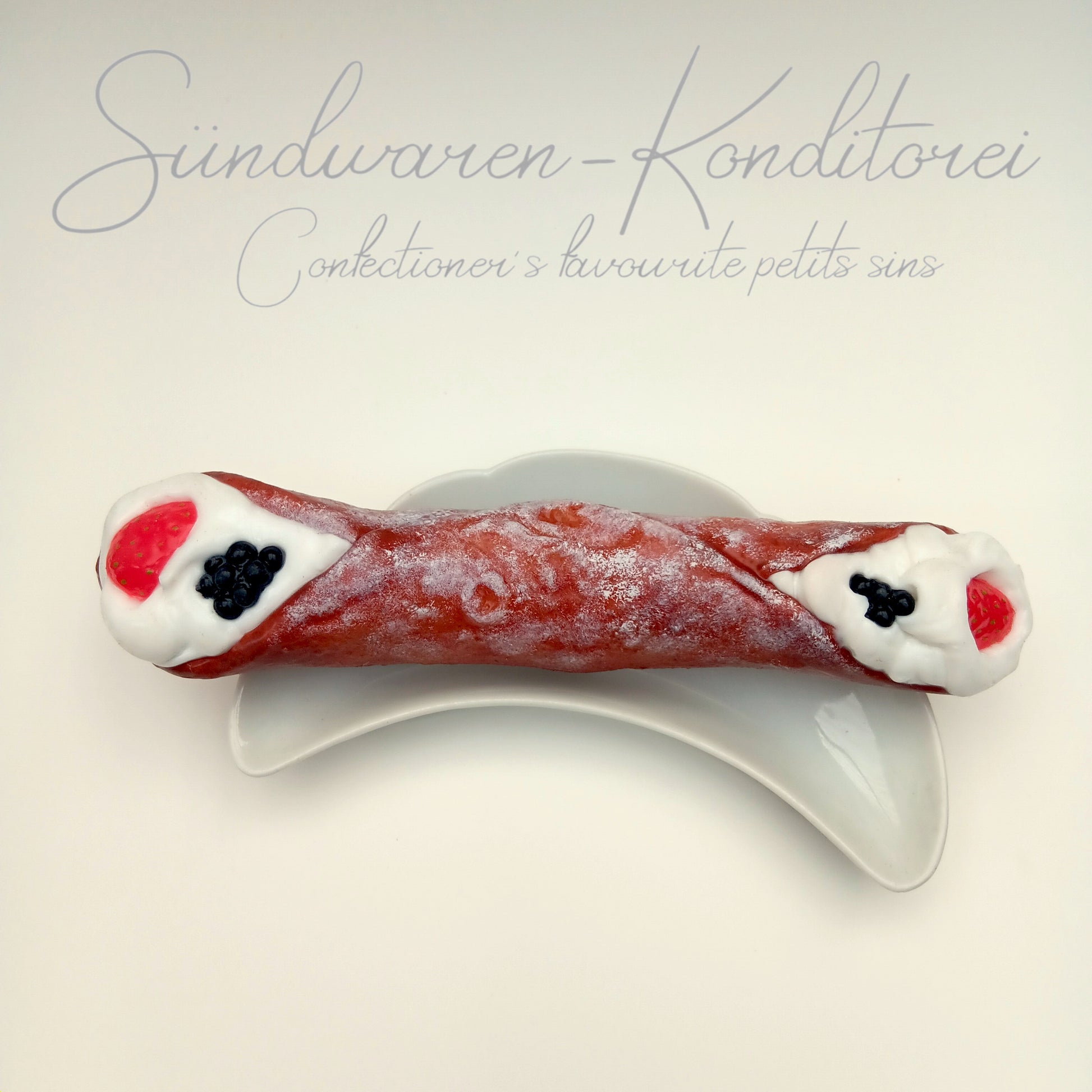 Premium Cannolo mit Puderzucker und Früchten - handgefertigter Silikondildo in der sizilianischen Leckereivariante Sündwaren-Konditorei