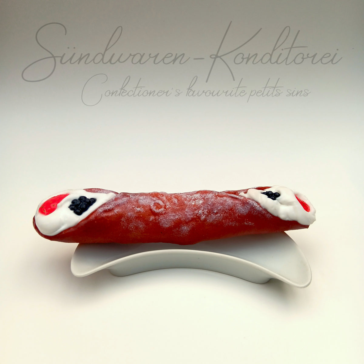Premium Cannolo Silikon-Dildo - Detailansicht handgefertigt - Sündwaren-Konditorei
