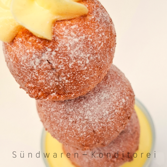 Quarkbällchen Türmchen Sündwaren-Konditorei
