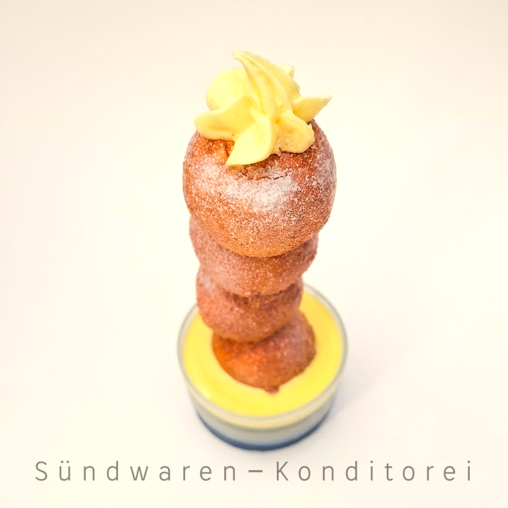 Quarkbällchen Türmchen Sündwaren-Konditorei