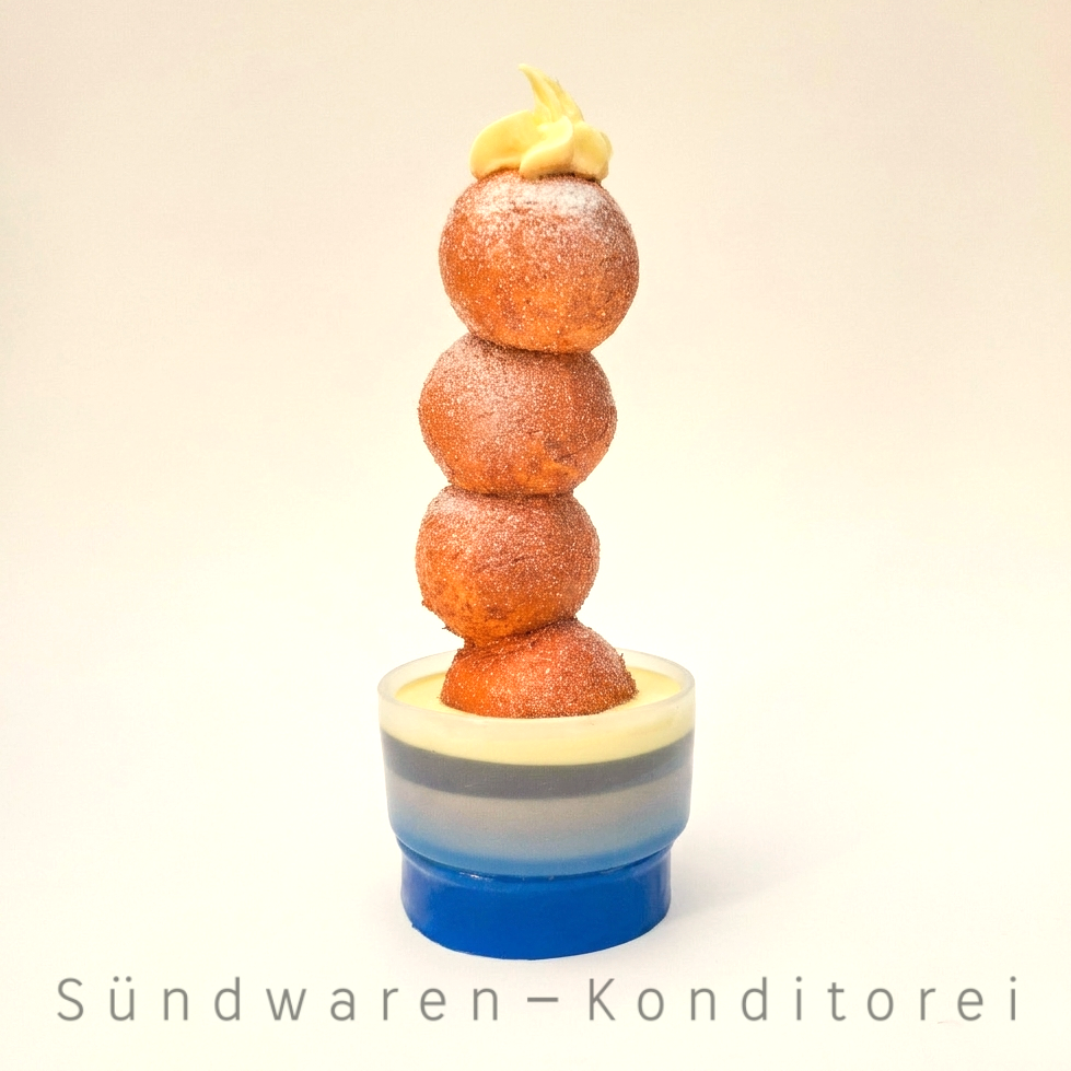 Quarkbällchen Türmchen Sündwaren-Konditorei