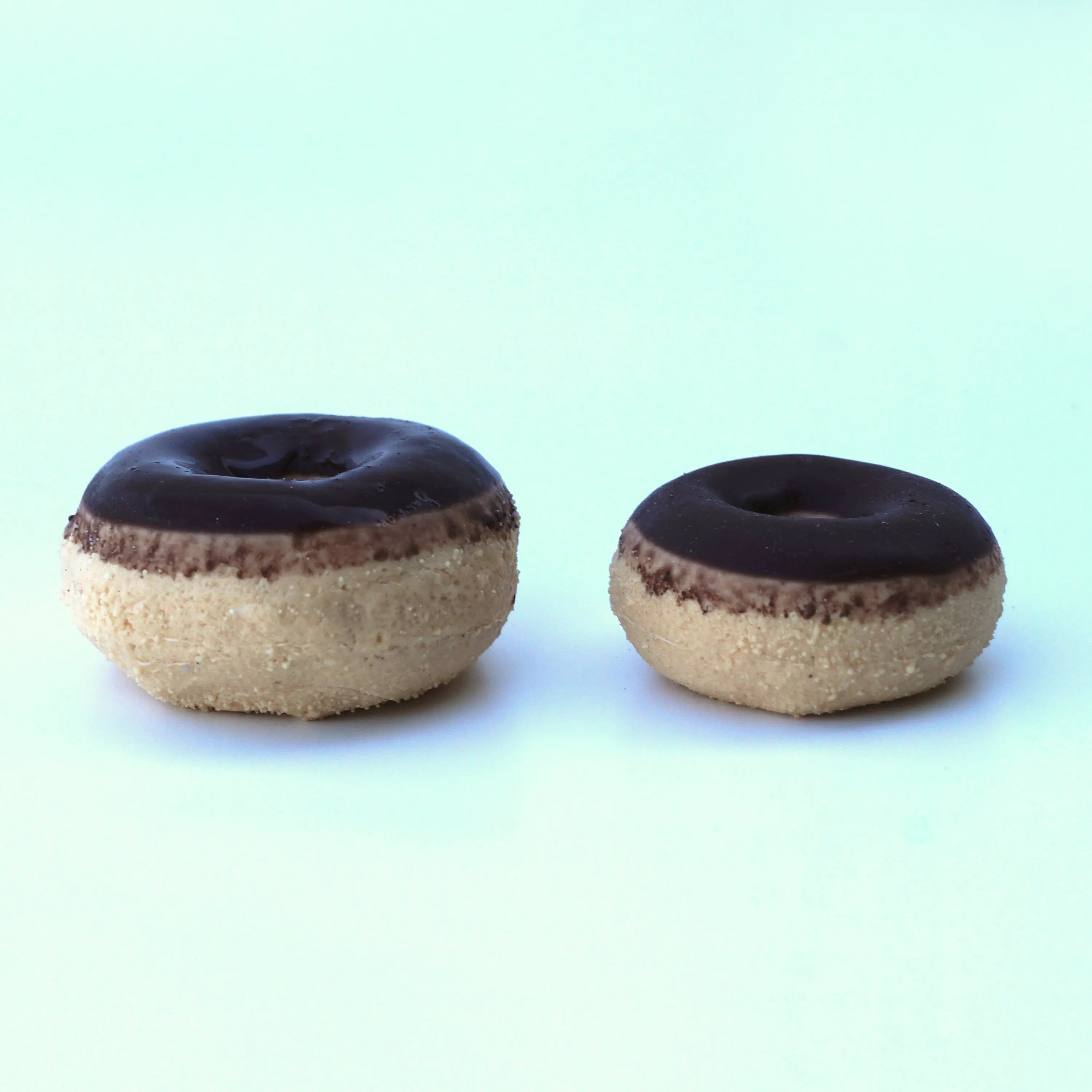 Donut supersoft, Doppelpack in zwei Größen - handgefertigter Silikon-Penisring Sündwaren-Konditorei